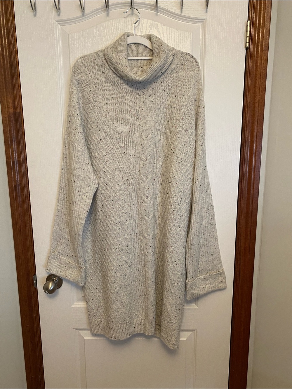 Reitmans Cream Heather Cable Knit Cowl Sweater